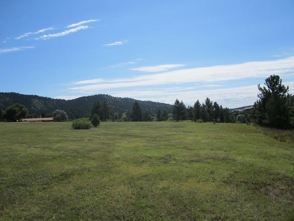 549 Cold Brook Ave, Hot Springs, SD 57747